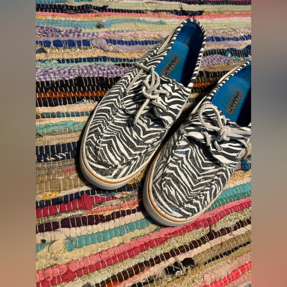 Sperry 🦓 Zebra Print Sneakers 👟 - Picture 3 of 5